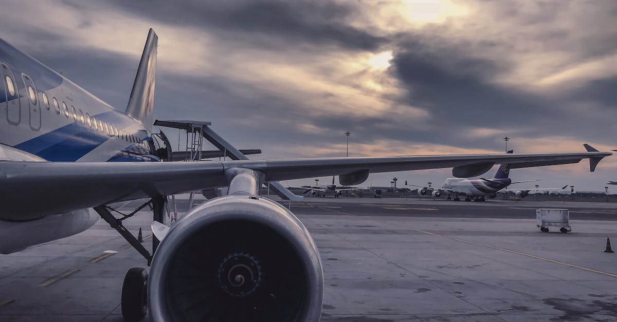 How many gates does Manchester-Boston Airport have?